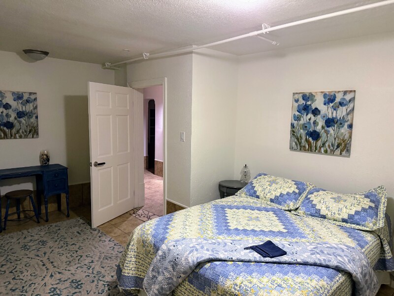 19 Garden Park Cir NW in Albuquerque, NM - Building Photo