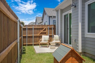 7137 Black Beaver Cir in Fort Worth, TX - Building Photo - Building Photo