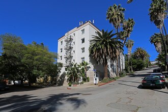 The Ojai Apartments in Los Angeles, CA - Foto de edificio - Building Photo
