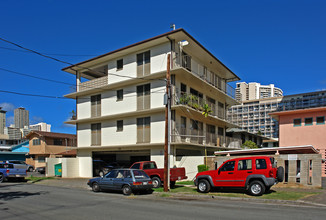 534 Kamoku St in Honolulu, HI - Building Photo - Building Photo