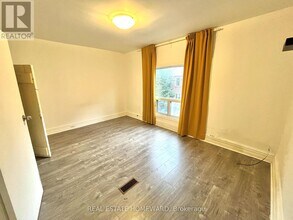 6 Casimir St in Toronto, ON - Building Photo - Building Photo
