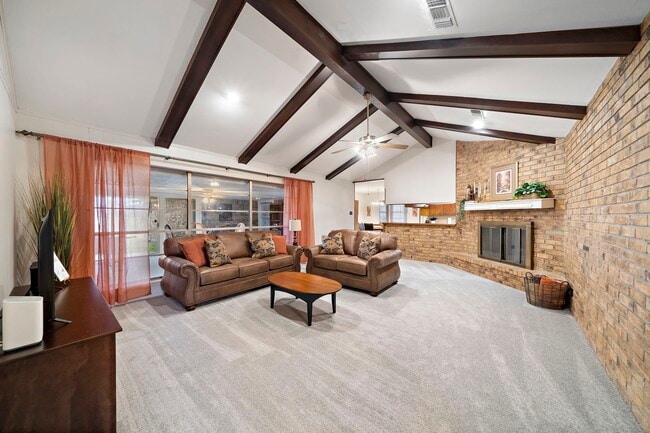 property at 4912 Goose Creek Dr
