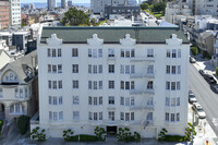 2400 Buchanan St in San Francisco, CA - Foto de edificio - Building Photo