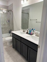 943 Richard Pittmon Dr in Desoto, TX - Building Photo - Building Photo