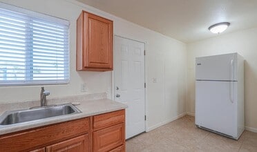 302 N Morrison Ave in Casa Grande, AZ - Building Photo - Building Photo