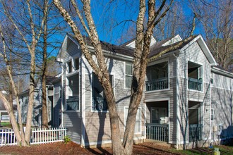 Willow Bend Apartments in Durham, NC - Foto de edificio - Building Photo