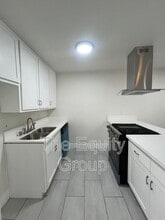 3505 W Campus Ave. in Visalia, CA - Building Photo - Building Photo