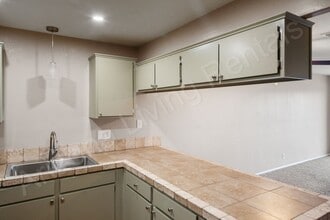 1910 Swanson Ave in Lake Havasu City, AZ - Building Photo - Building Photo