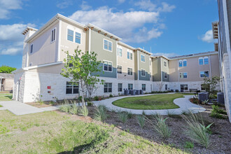 Avanti Legacy Violet Parc- SENIOR LIVING in McAllen, TX - Building Photo - Building Photo