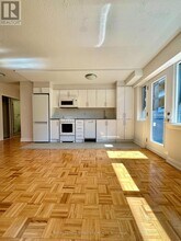 95 Lawton Blvd in Toronto, ON - Building Photo - Building Photo