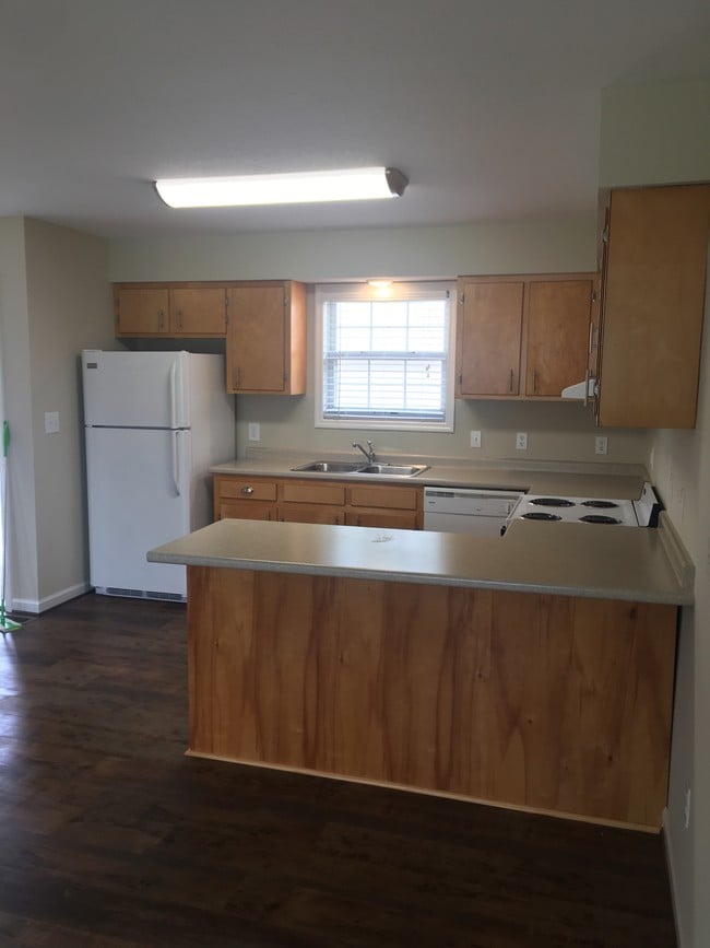 26 Carol Ln, Unit 3 in Crossville, TN - Building Photo - Building Photo