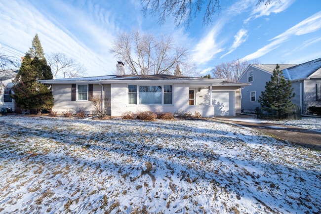 property at 5605 Newton Ave S