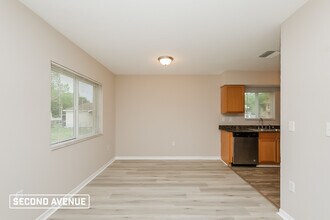 13129 Fennway Ridge Dr in Riverview, FL - Building Photo - Building Photo