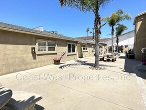 1570 Reed Ave in San Diego, CA - Building Photo - Building Photo
