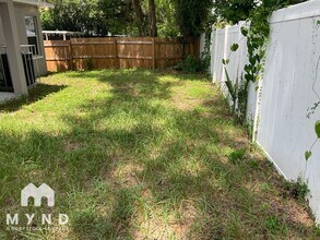 9311 N 20th St in Tampa, FL - Building Photo - Building Photo