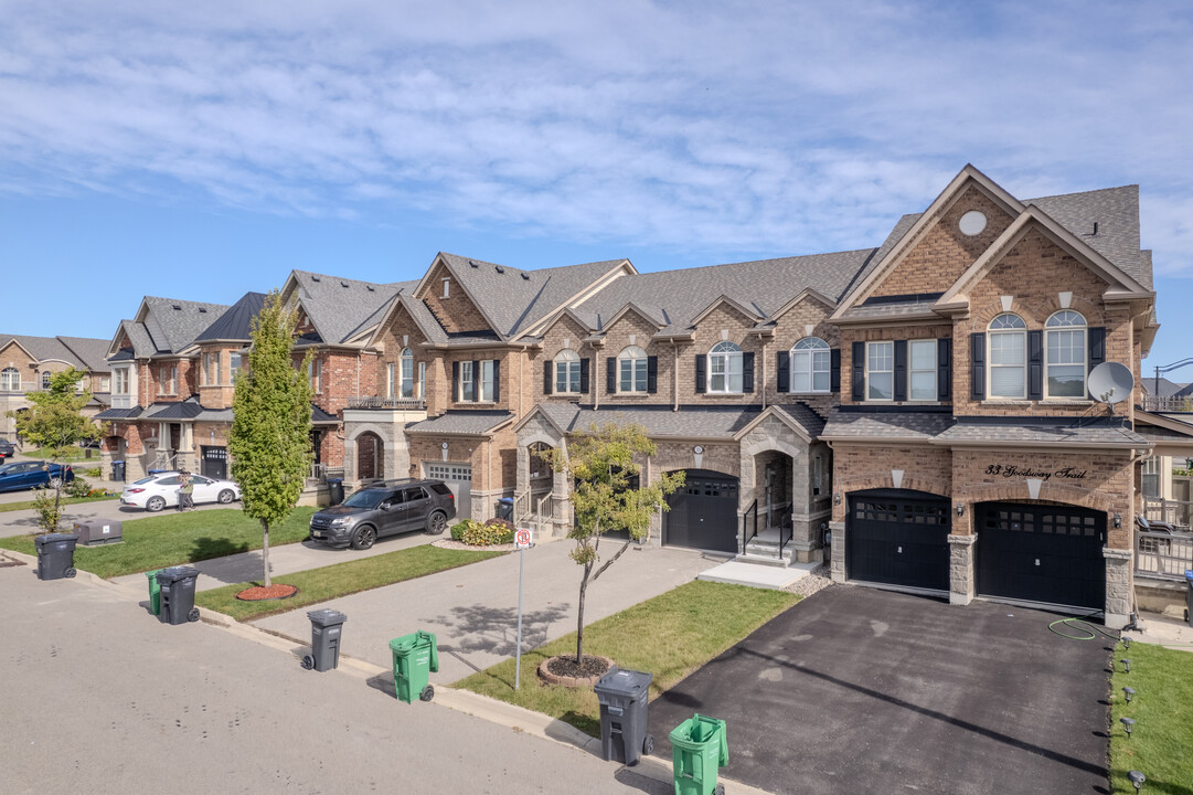 20 Goodsway Trl in Brampton, ON - Building Photo