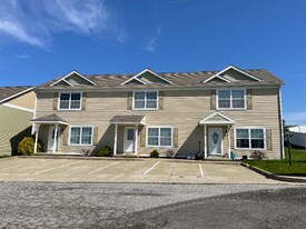 51959 William Ln in St. Clairsville, OH - Building Photo