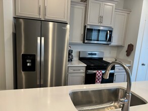 222 Marston Ln in Greenville, SC - Building Photo - Building Photo