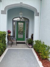 365 NE Vanda Terrado in Jensen Beach, FL - Building Photo - Building Photo