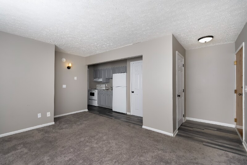 4600 Winston Ave-Unit -11 in Taylor Mill, KY - Building Photo