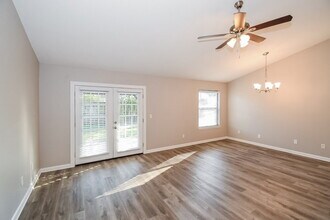 11548 Treasury Cir S in Jacksonville, FL - Building Photo - Building Photo