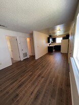 1936 K St in Merced, CA - Building Photo