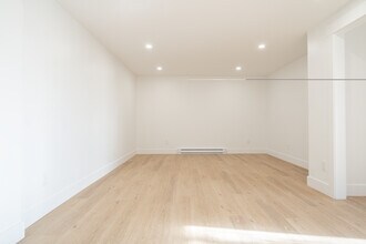 71 Mcauley Dr in Moncton, NB - Building Photo - Building Photo