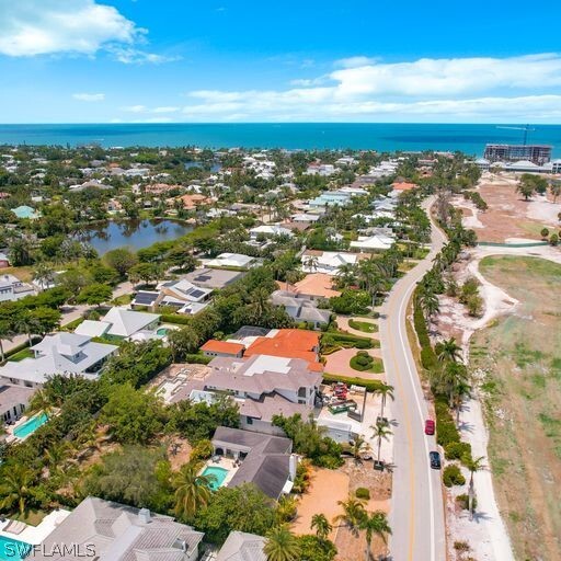 650 S Golf Dr in Naples, FL - Foto de edificio