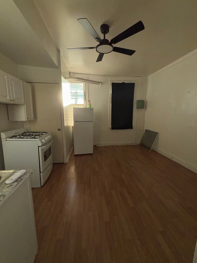 property at 292X Parkwood Ave