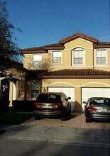 8502 NW 114th Ave in Doral, FL - Building Photo - Building Photo