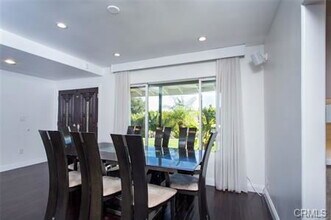 3445 Caribeth Dr in Los Angeles, CA - Building Photo - Building Photo