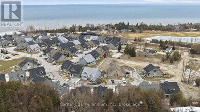 128 Beacon Dr in Blue Mountains, ON - Building Photo - Building Photo