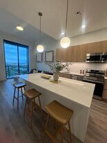 95 NW 30th Ave, Unit 413 in Miami, FL - Building Photo