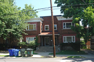 271 E Maxwell St Apartments