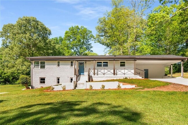 3646 Rock Springs Dr