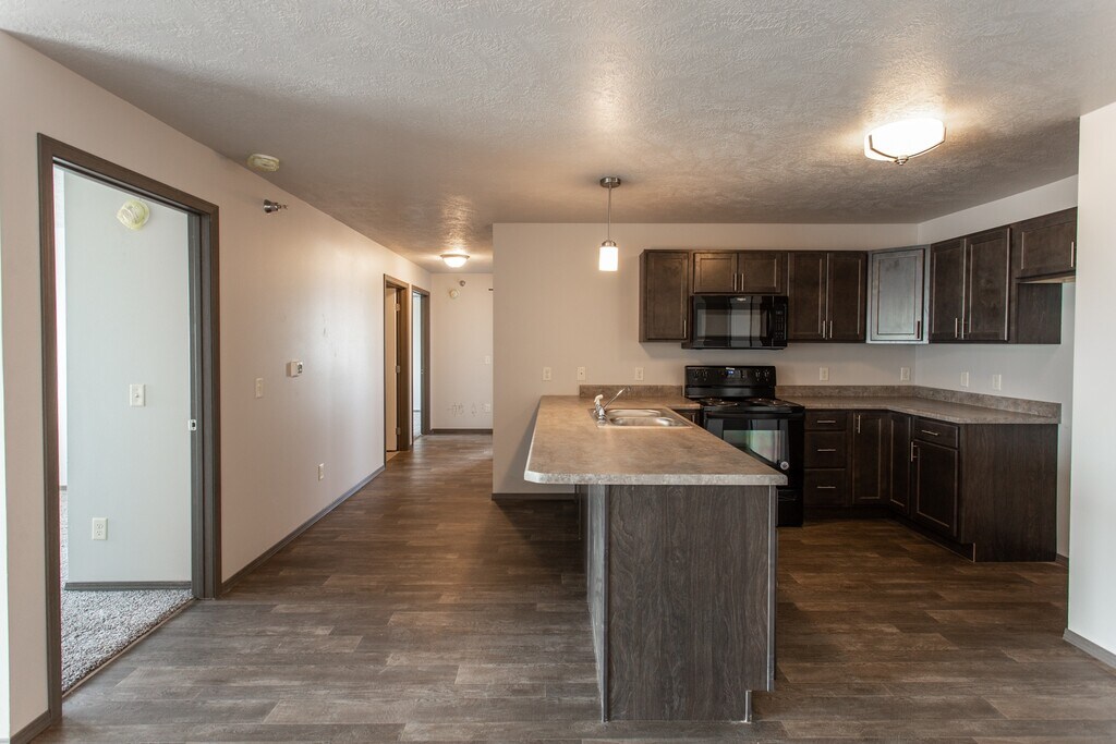 Whisper Ridge Commons Apartments in Sioux Falls, SD