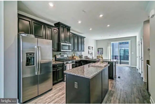 2820 Arts Vista Blvd in Hillcrest Heights, MD - Building Photo - Building Photo