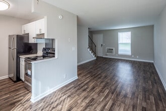 Northfield Lodge in Murfreesboro, TN - Building Photo - Interior Photo