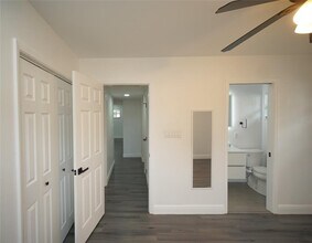 4202 W Wisconsin Ave in Tampa, FL - Building Photo - Building Photo