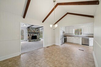 1409 Medina Ln in Birmingham, AL - Building Photo - Building Photo