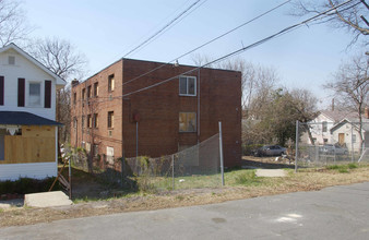 244 60th St NE in Washington, DC - Building Photo - Building Photo