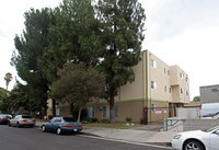 8724 Etiwanda Ave - 6