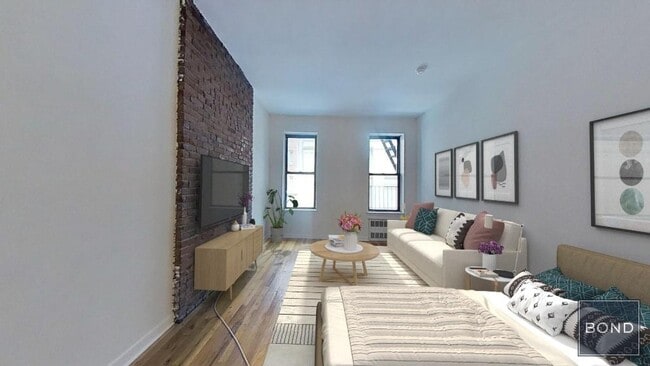 property at 212 E 85th St