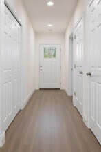 9002 Glenarm Way in Weeki Wachee, FL - Building Photo - Building Photo