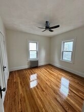 173 Everett St in Boston, MA - Building Photo - Building Photo