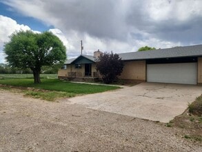 3210 N Bulldog Rd in Cedar City, UT - Building Photo - Building Photo