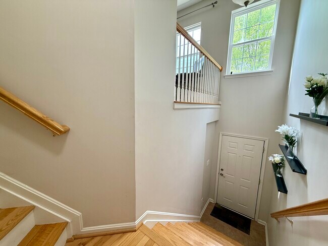 3507 Fisher Hill Ln in Laurel, MD - Foto de edificio - Building Photo