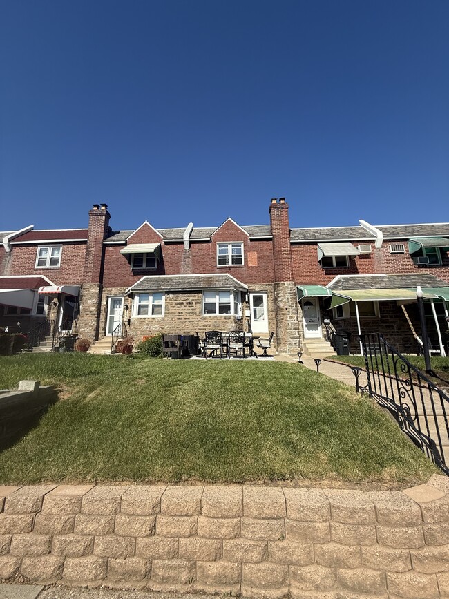 property at 4225 Bleigh Ave