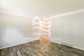 34521 Harroun St in Wayne, MI - Building Photo - Building Photo