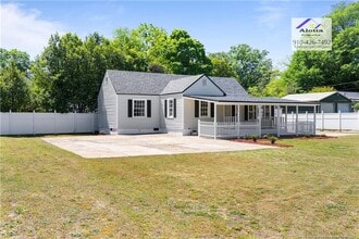 216 Facility Dr in Fayetteville, NC - Building Photo - Building Photo